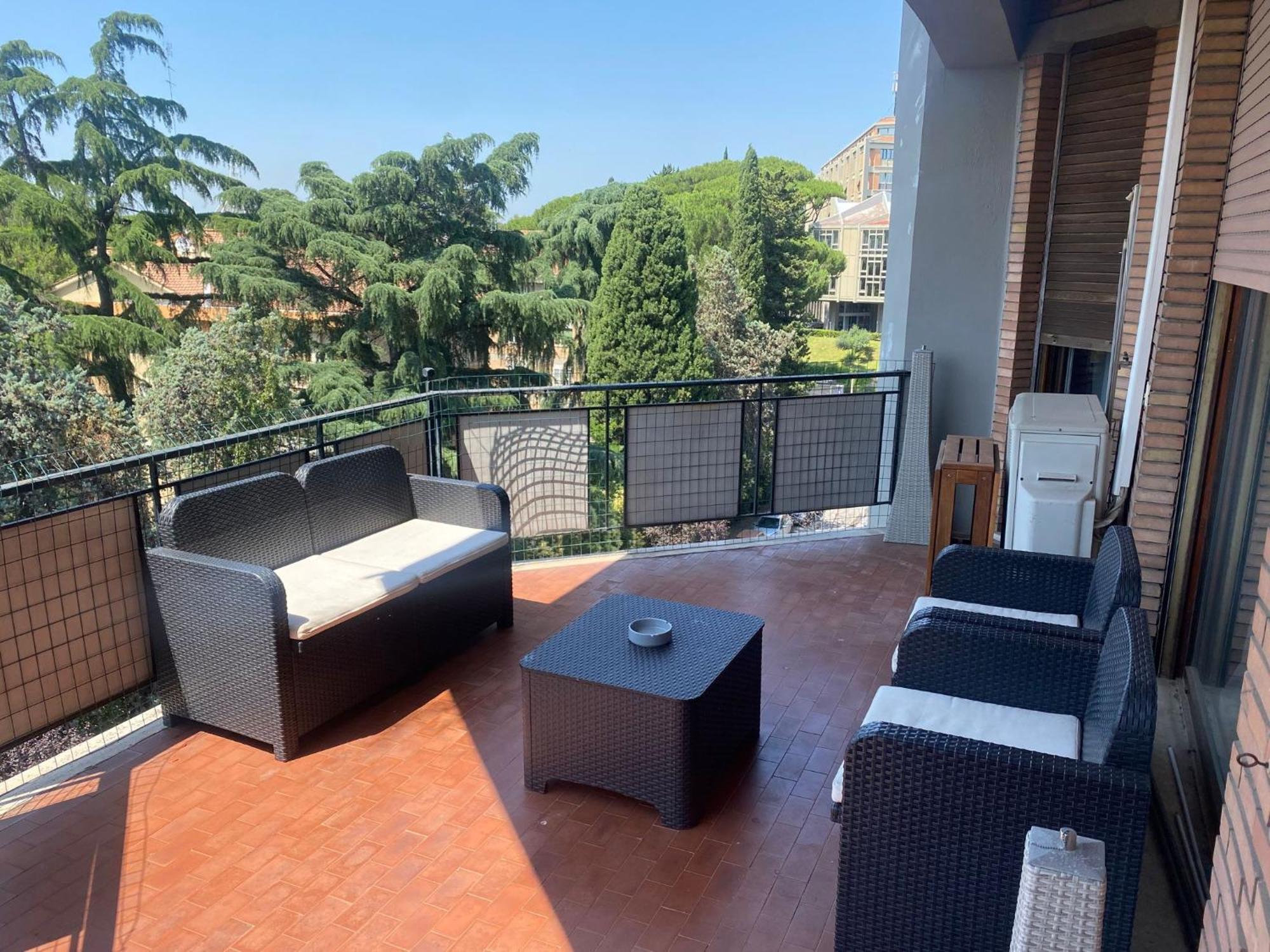 Eur Centro Lux Apartment Con Camino โรม ภายนอก รูปภาพ